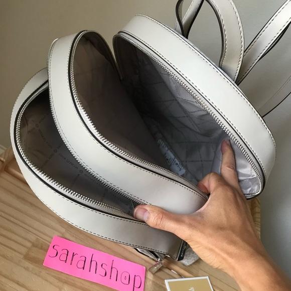 🌼Michael Kors Backpack Set - Picture 9 of 16